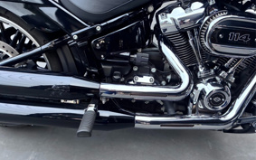 HARLEY FXBRS 2018 YHK