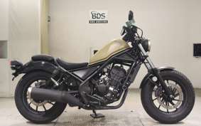 HONDA REBEL 250 A 2004 MC49