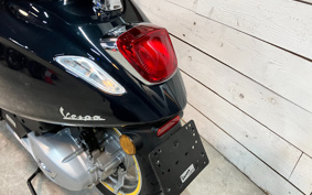 VESPA PRIMA BEIGE RA125 MICKEY