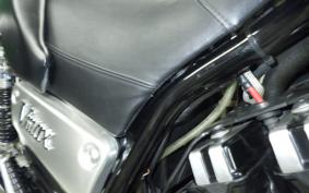 YAMAHA VMAX 2000