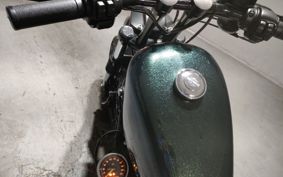 HARLEY XL883N 2018 LE2
