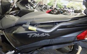 YAMAHA T-MAX 530 DX 2018 SJ15J