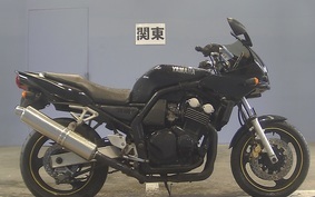 YAMAHA FZ400 1997 4YR