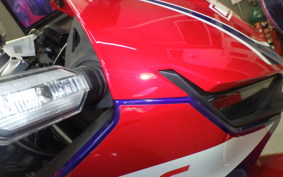 HONDA CBR600RR 2025 PC40