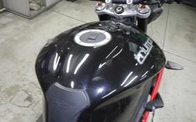 TRIUMPH STREET TRIPLE R 2014