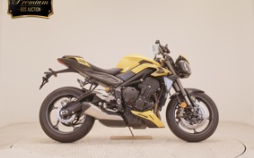 TRIUMPH STREET TRIPLE RS 2023
