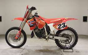 HONDA CR125R JE01