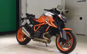 KTM 1290 SUPER DUKE R 2024