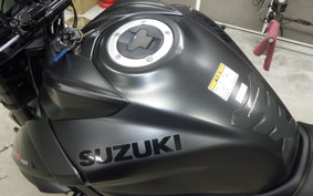 SUZUKI GSX-S750 2023 C533F