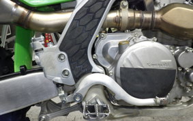 KAWASAKI KX250 KX252E
