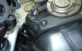 HUSQVARNA SVARTPILEN 250