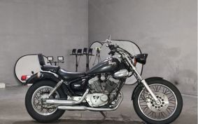 YAMAHA VIRAGO 250 3DM