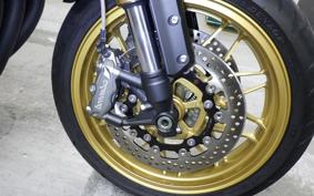 KAWASAKI Z900RS SE 2025 ZR900K