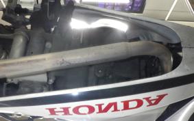 HONDA CBR250R GEN 3 2001 MC41