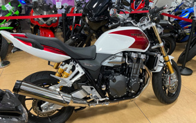 HONDA CB1300SF SUPER FOUR 2025 SC54
