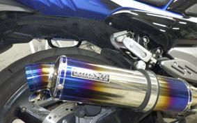 SUZUKI GSR250