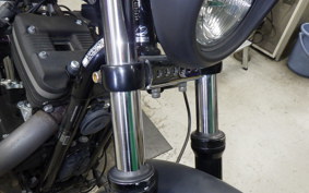 HARLEY XL883N 2012