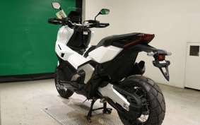 HONDA X-ADV 750 2025 RH21