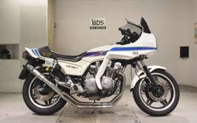 HONDA CB750F 2023 RC04