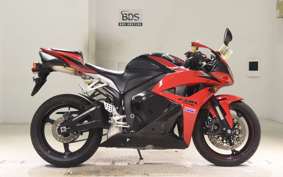 HONDA CBR600RR GEN 3 2014
