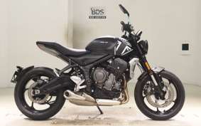 TRIUMPH TRIDENT 660 2021