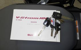 SUZUKI DL1000 ( V-Strom 1000 ) A 2015 VU51A