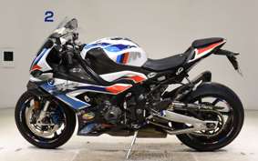 BMW M1000RR 2024
