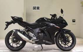 SUZUKI GSX250 R DN11A