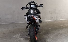 KTM 890 SMT TS640