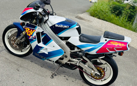SUZUKI RGV250 VJ22A