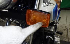 HONDA CBX550F PC04