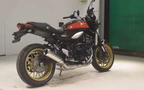 KAWASAKI Z900RS 2025 ZR900K