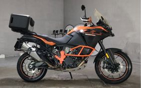 KTM 1090 ADVENTURE 2017 V4940
