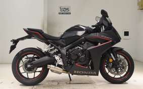 HONDA CBR650R E-Clutch 2026 RH17