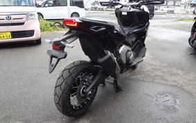 HONDA X-ADV 750 2026 RH21