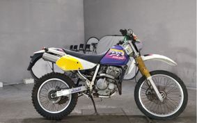 SUZUKI DR250R SJ45A