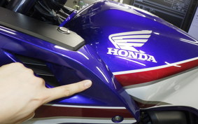 HONDA CB400 SUPER BOLDOR A 2022 NC42