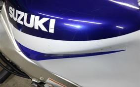 SUZUKI GSX-R600 2002