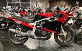 SUZUKI GSX-R750 1985 GR71F