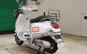 VESPA LX125