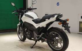 HONDA NC750S 2016 RC88