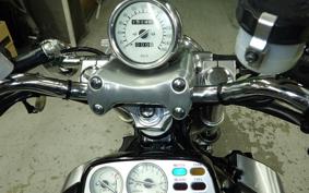 YAMAHA VMAX 2000