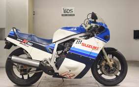 SUZUKI GSX-R750 1986 GR71F