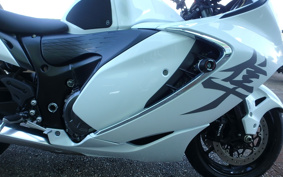 SUZUKI HAYABUSA 2023 EJ11A