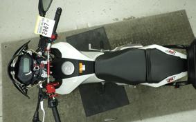 BENELLI TNT125