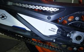 KTM 890 DUKE R 2021
