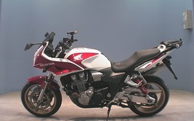 HONDA CB1300SB SUPER BOLDOR A 2006 SC54