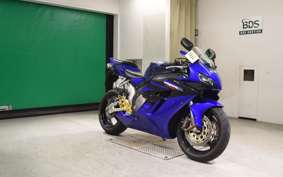 HONDA CBR1000RR 2005