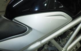 HONDA VTR 250 Gen. 2 2011 MC33