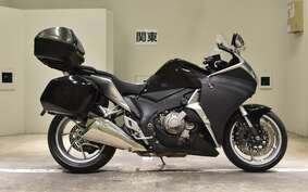 HONDA VFR1200F DCT 2013 SC63